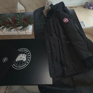 Canada Goose Trillium Fusion fit size Small
